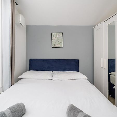Modern 2 Bed East London Home By Rebby Properties Sleeps 5 Near Canning Town Station Ngoại thất bức ảnh